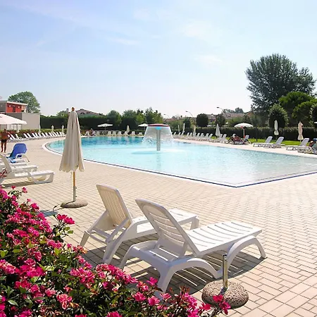 Bosco Dell'impero Nettuno Apartman *